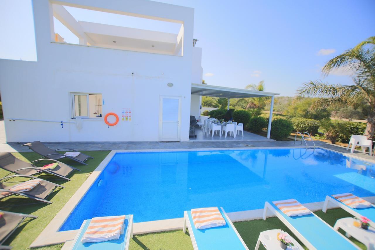 Akefalou Bay Villa Протарас Екстериор снимка