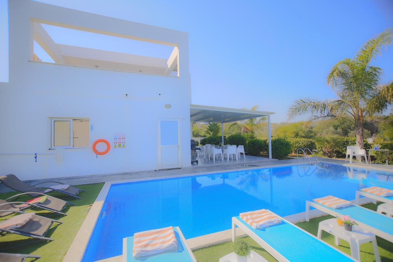 Akefalou Bay Villa Протарас Екстериор снимка